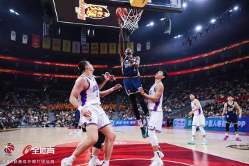 九游娱乐-末节打破僵局，华南虎主场98-89战胜天津