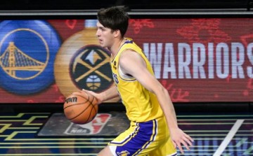 詹皇夺冠需谢他！里夫斯专打硬仗：湖人5600万超值